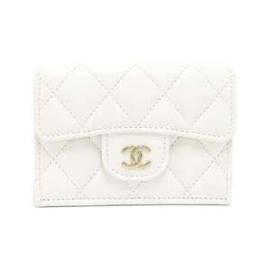 CHANEL White Wallet